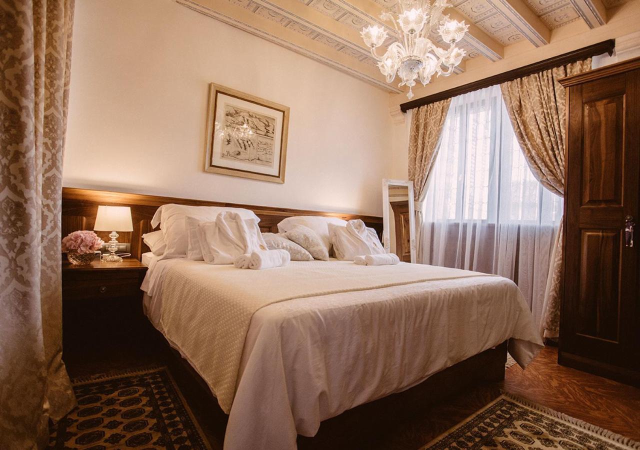 Heritage Hotel Cardo سبليت المظهر الخارجي الصورة